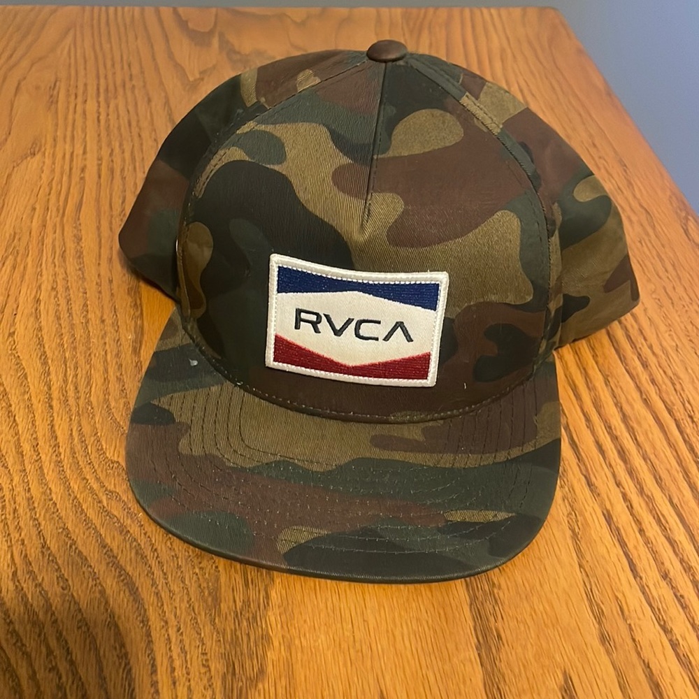 Rvca hat